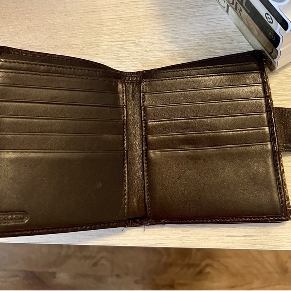 Coach Vintage Soho Signature Canvas & Leather Buckle Bifold Wallet